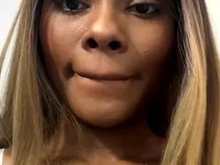 ariana_scofield on Flirt4Free 