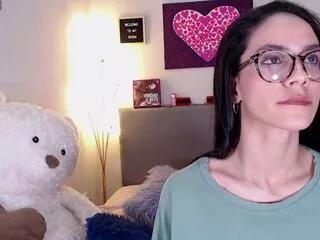 ashley_alvarex on Flirt4Free 