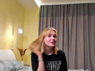 audrey_cowee on Flirt4Free 
