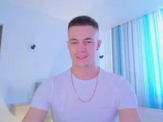 benjamin_blue on Flirt4Free 