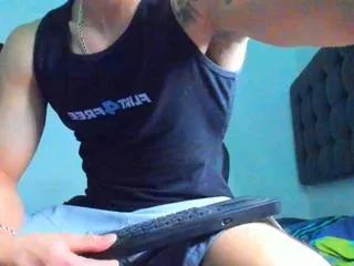 benjamin_calloway on Flirt4Free 