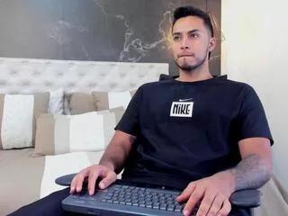 brandon_flex on Flirt4Free 