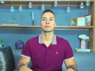 brandon_flex on Flirt4Free 