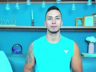 brandon_flex on Flirt4Free 