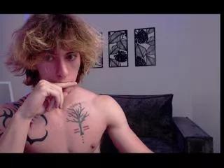 brendan_piks on Flirt4Free 