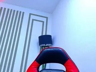 Offline britney_taylor on Flirt4Free