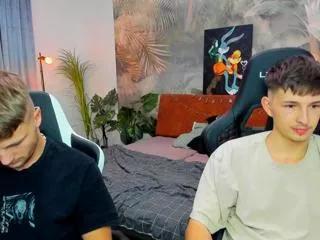 charlie_randy on Flirt4Free 