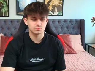 charlton_lee on Flirt4Free 