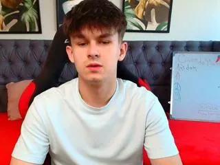 charlton_lee on Flirt4Free 