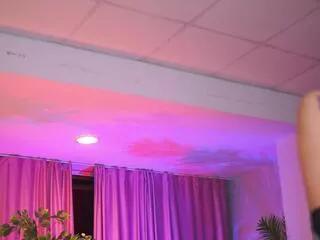 chica_ora on Flirt4Free 