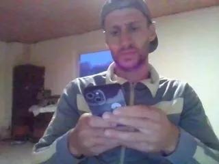 chris_aron on Flirt4Free 