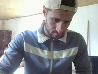 chris_aron on Flirt4Free 