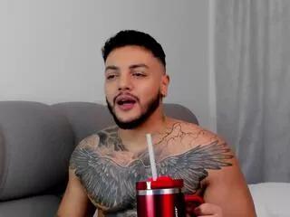 colton_white on Flirt4Free 