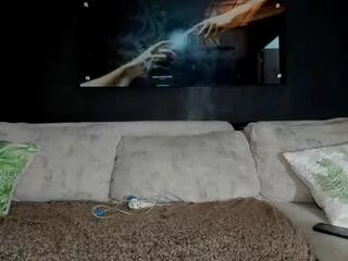 Offline crhistian_dereckk on Flirt4Free