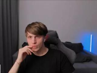 curtis_crew on Flirt4Free 