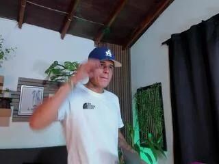 dan_airen on Flirt4Free 