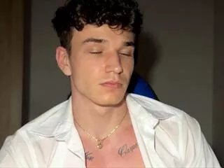 Offline danny_cuomo on Flirt4Free