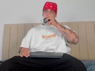 dennis_munera on Flirt4Free 