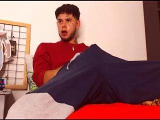 derryck on Flirt4Free 