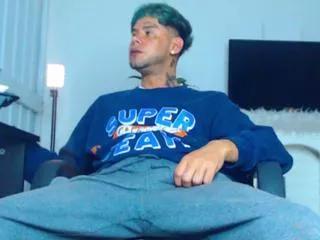 derryck on Flirt4Free 