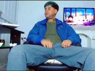 derryck on Flirt4Free 