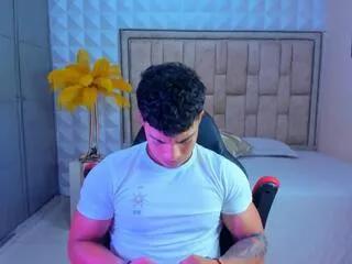 donald_loyal on Flirt4Free 