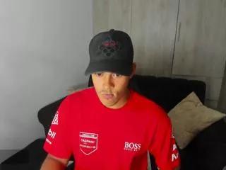 dylaan_fox on Flirt4Free 