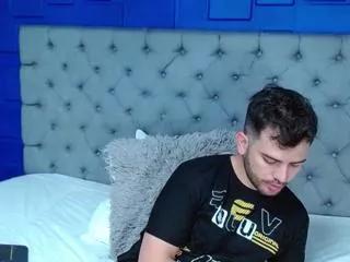 dylan_whit on Flirt4Free 
