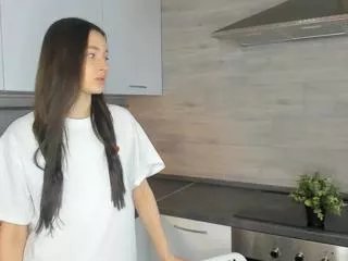 Offline elga_bulmer on Flirt4Free