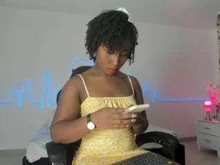 emma_sanzz on Flirt4Free 