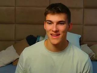 joel_lopez on Flirt4Free 