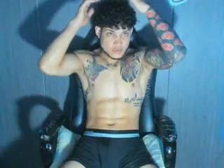 junior_lewis on Flirt4Free 
