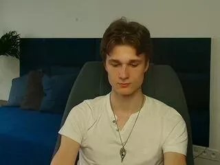 Offline kai_suites on Flirt4Free