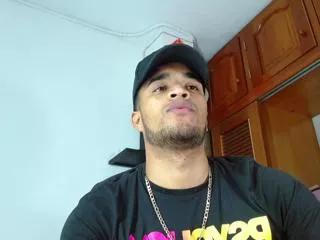 latino_xandre on Flirt4Free 