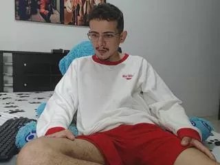 Offline lucian_bonet on Flirt4Free