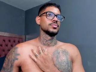 luigi_vitalee on Flirt4Free 