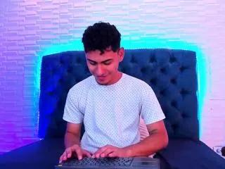 martin_ceballos on Flirt4Free 