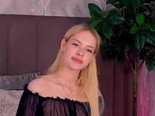 mia_jewell on Flirt4Free 