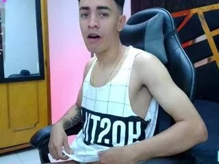 miick_johnson on Flirt4Free 