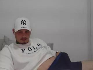 milan_thomson on Flirt4Free 