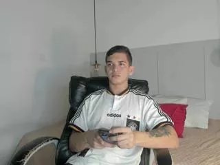 Offline nathan_matthers on Flirt4Free