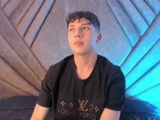oliver_scotth on Flirt4Free 