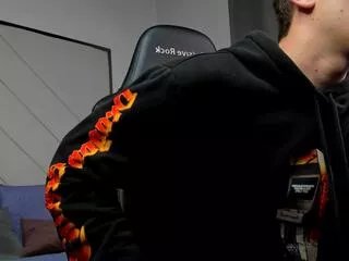 Offline ostin_saints on Flirt4Free