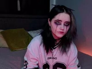 Offline quenna_fort on Flirt4Free