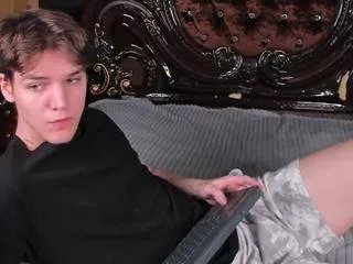 Offline rayan_tref on Flirt4Free