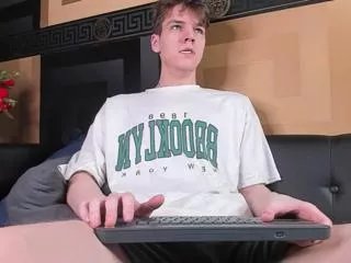 Offline rayan_tref on Flirt4Free