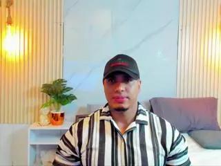 simeone_pannda on Flirt4Free 