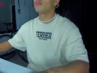 steven_riivera on Flirt4Free 