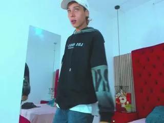 thomas_brack on Flirt4Free 