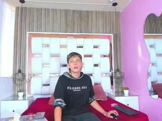 thomas_brack on Flirt4Free 